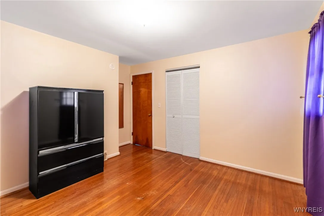 396 Cleveland Drive, Tonawanda, New York 14223, Tonawanda, New York 14223, 3 Bedrooms Bedrooms, 5 Rooms Rooms,1 BathroomBathrooms,Residential,For Sale,396 Cleveland Drive, Tonawanda, New York 14223,0,B1650302