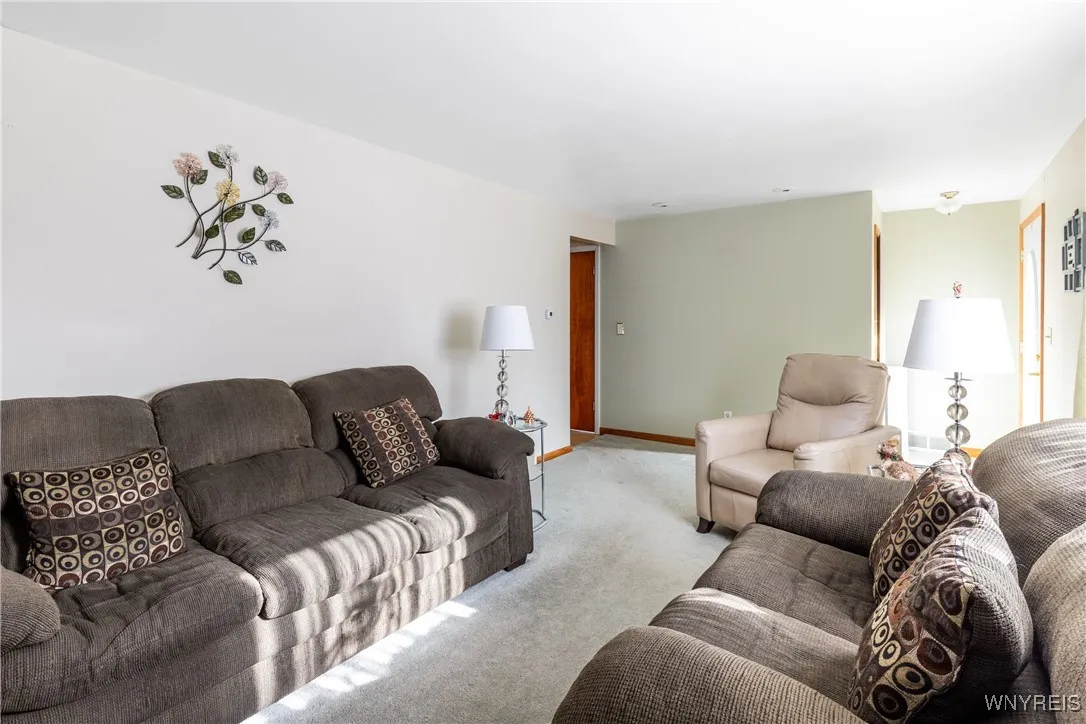 396 Cleveland Drive, Tonawanda, New York 14223, Tonawanda, New York 14223, 3 Bedrooms Bedrooms, 5 Rooms Rooms,1 BathroomBathrooms,Residential,For Sale,396 Cleveland Drive, Tonawanda, New York 14223,0,B1650302