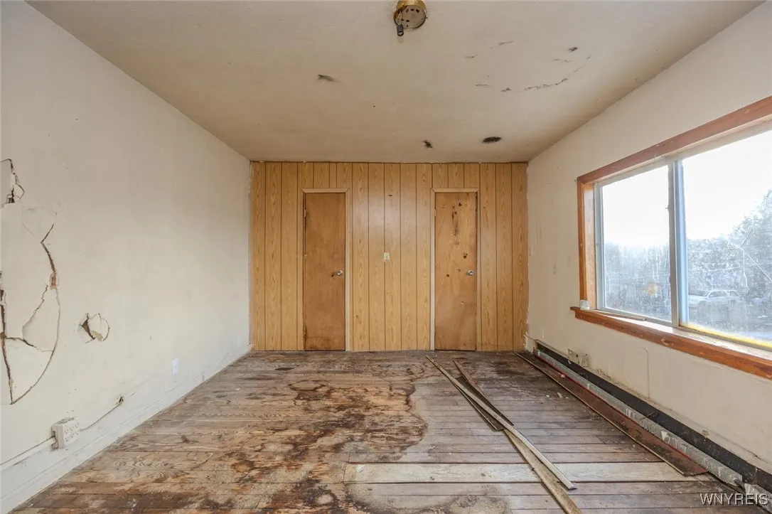 27 Cornwall Avenue, Buffalo, New York 14215, Buffalo, New York 14215, 4 Bedrooms Bedrooms, 8 Rooms Rooms,1 BathroomBathrooms,Residential,For Sale,27 Cornwall Avenue, Buffalo, New York 14215,0,B1651736