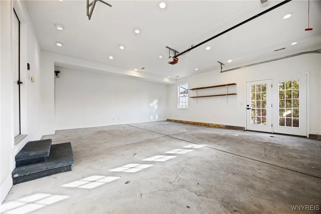 2181 Fox Chase Road, Hamburg, New York 14085, Hamburg, New York 14085, 4 Bedrooms Bedrooms, 10 Rooms Rooms,2 BathroomsBathrooms,Residential,Closed,2181 Fox Chase Road, Hamburg, New York 14085,0,B1651833