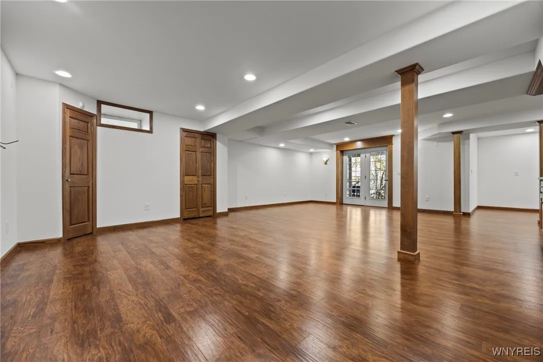 2181 Fox Chase Road, Hamburg, New York 14085, Hamburg, New York 14085, 4 Bedrooms Bedrooms, 10 Rooms Rooms,2 BathroomsBathrooms,Residential,Closed,2181 Fox Chase Road, Hamburg, New York 14085,0,B1651833