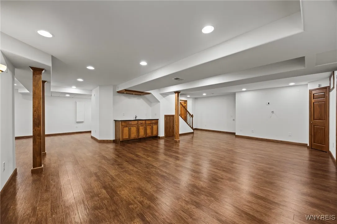 2181 Fox Chase Road, Hamburg, New York 14085, Hamburg, New York 14085, 4 Bedrooms Bedrooms, 10 Rooms Rooms,2 BathroomsBathrooms,Residential,Closed,2181 Fox Chase Road, Hamburg, New York 14085,0,B1651833