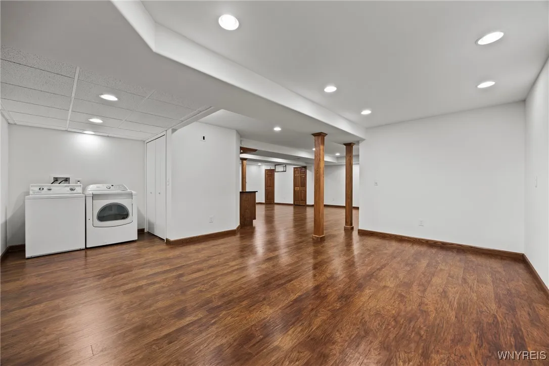 2181 Fox Chase Road, Hamburg, New York 14085, Hamburg, New York 14085, 4 Bedrooms Bedrooms, 10 Rooms Rooms,2 BathroomsBathrooms,Residential,Closed,2181 Fox Chase Road, Hamburg, New York 14085,0,B1651833