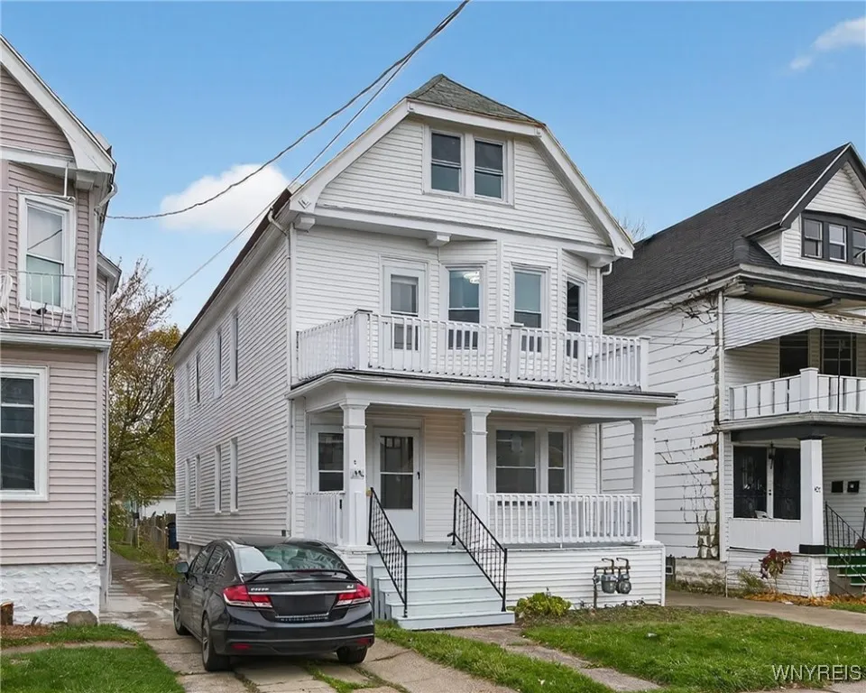 411 Cambridge Avenue, Buffalo, New York 14215, Buffalo, New York 14215, 6 Bedrooms Bedrooms, ,2 BathroomsBathrooms,Residential,For Sale,411 Cambridge Avenue, Buffalo, New York 14215,0,B1651992