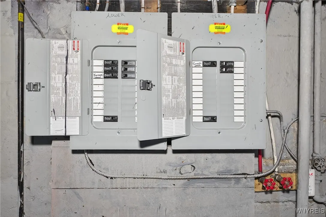 411 Cambridge Avenue, Buffalo, New York 14215, Buffalo, New York 14215, 6 Bedrooms Bedrooms, ,2 BathroomsBathrooms,Residential,For Sale,411 Cambridge Avenue, Buffalo, New York 14215,0,B1651992