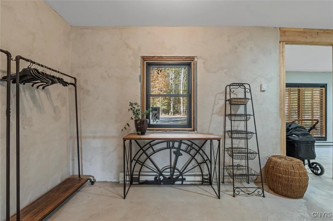354 Long Branch Road, Geddes, New York 13209, Geddes, New York 13209, 2 Bedrooms Bedrooms, 8 Rooms Rooms,1 BathroomBathrooms,Residential,For Sale,354 Long Branch Road, Geddes, New York 13209,0,S1651665
