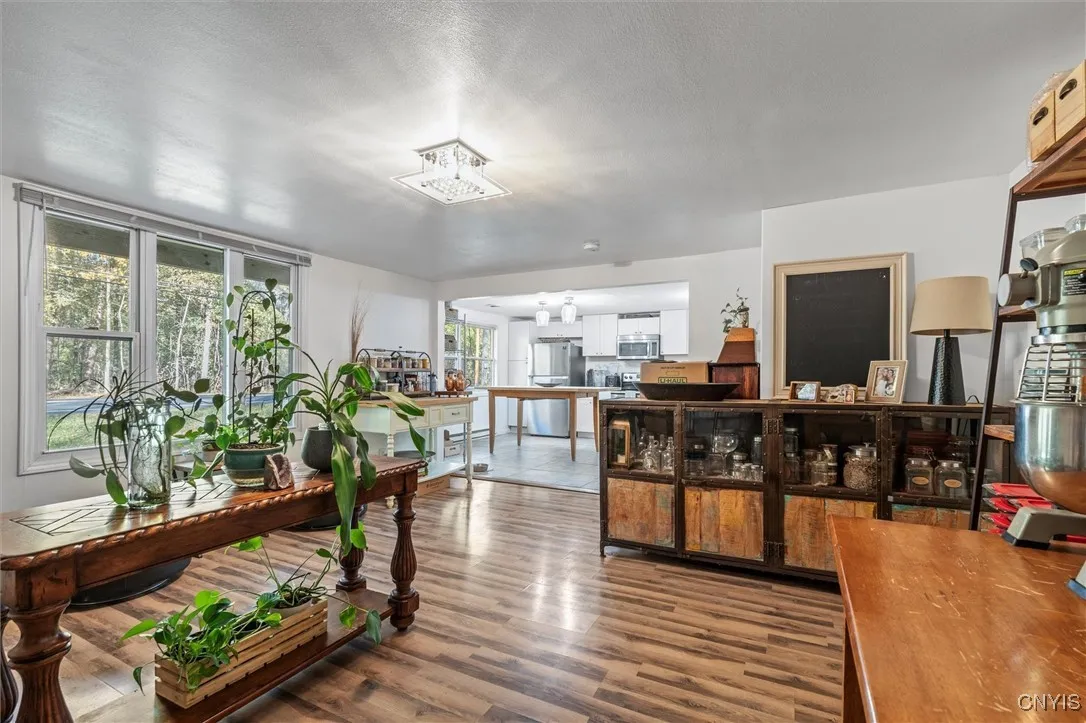 354 Long Branch Road, Geddes, New York 13209, Geddes, New York 13209, 2 Bedrooms Bedrooms, 8 Rooms Rooms,1 BathroomBathrooms,Residential,For Sale,354 Long Branch Road, Geddes, New York 13209,0,S1651665