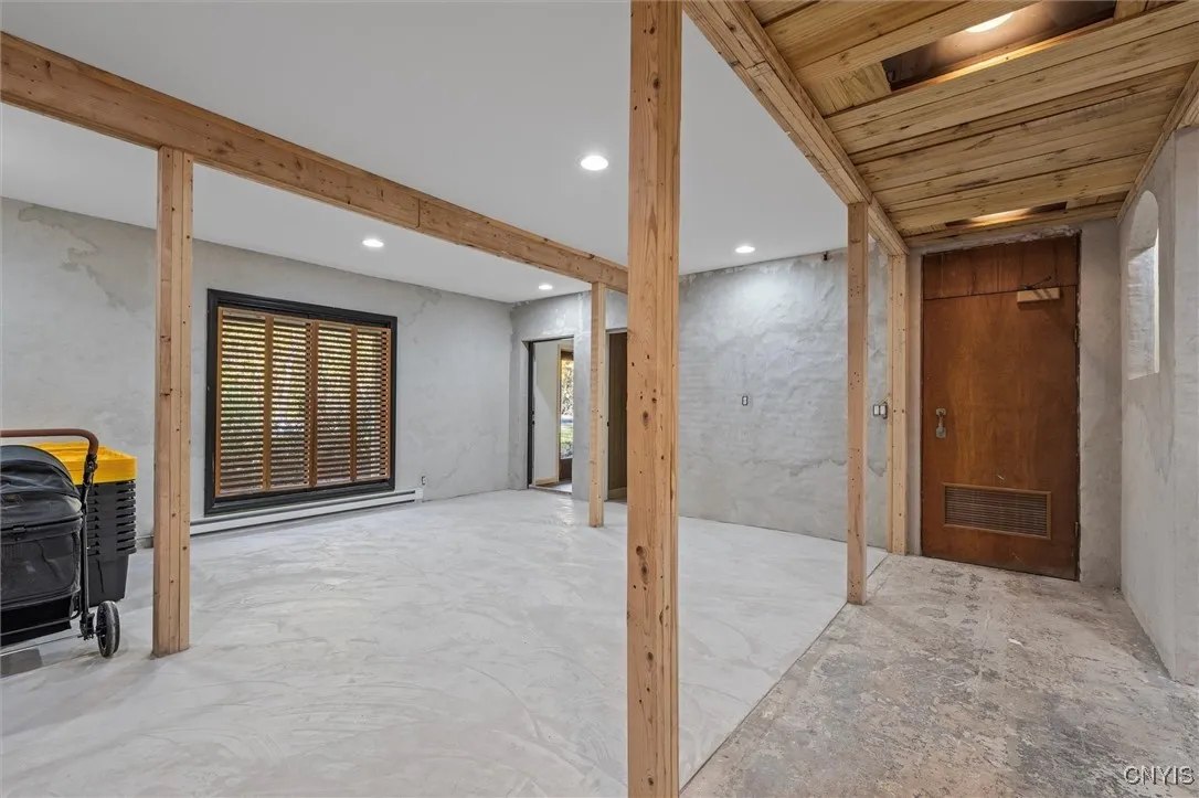 354 Long Branch Road, Geddes, New York 13209, Geddes, New York 13209, 2 Bedrooms Bedrooms, 8 Rooms Rooms,1 BathroomBathrooms,Residential,For Sale,354 Long Branch Road, Geddes, New York 13209,0,S1651665