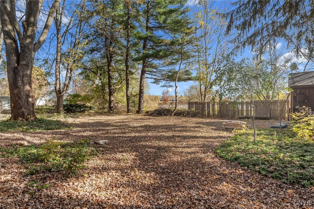 354 Long Branch Road, Geddes, New York 13209, Geddes, New York 13209, 2 Bedrooms Bedrooms, 8 Rooms Rooms,1 BathroomBathrooms,Residential,For Sale,354 Long Branch Road, Geddes, New York 13209,0,S1651665