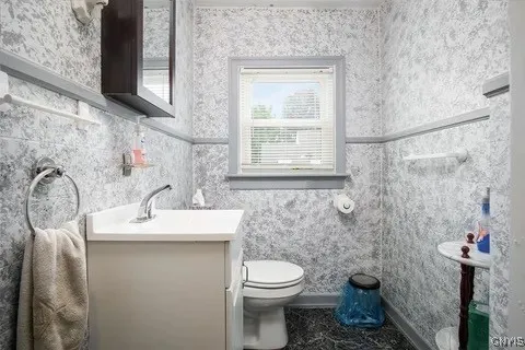 14 Hallam Street, Binghamton, New York 13903, Binghamton, New York 13903, 3 Bedrooms Bedrooms, 6 Rooms Rooms,1 BathroomBathrooms,Residential,For Sale,14 Hallam Street, Binghamton, New York 13903,0,S1651976