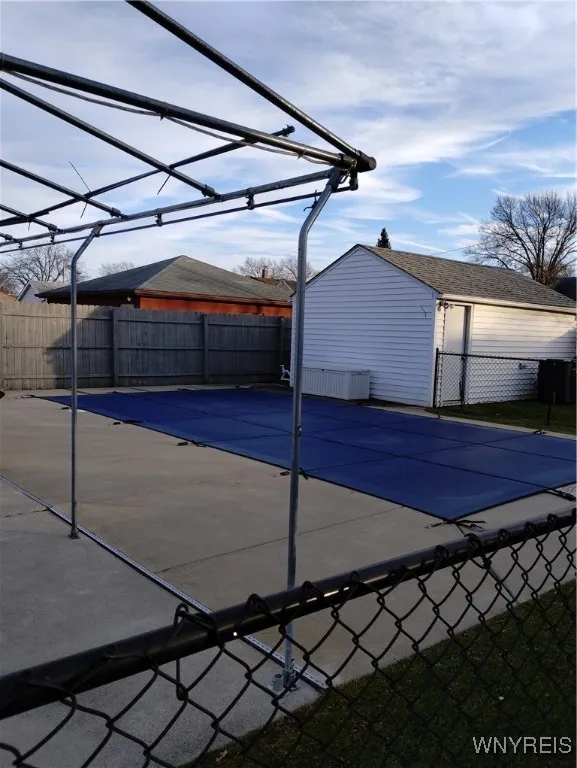 2467 Forest Avenue, Niagara Falls, New York 14301, Niagara Falls, New York 14301, 3 Bedrooms Bedrooms, 5 Rooms Rooms,1 BathroomBathrooms,Residential,For Sale,2467 Forest Avenue, Niagara Falls, New York 14301,0,B1652014