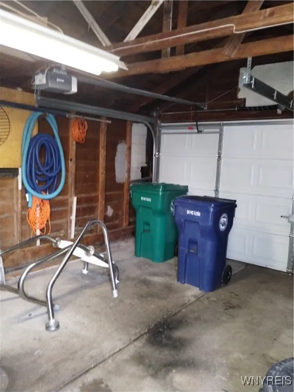 2467 Forest Avenue, Niagara Falls, New York 14301, Niagara Falls, New York 14301, 3 Bedrooms Bedrooms, 5 Rooms Rooms,1 BathroomBathrooms,Residential,For Sale,2467 Forest Avenue, Niagara Falls, New York 14301,0,B1652014