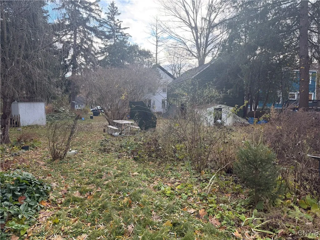 524 West Seneca, Syracuse, New York 13207, Syracuse, New York 13207, 4 Bedrooms Bedrooms, 9 Rooms Rooms,2 BathroomsBathrooms,Residential,For Sale,524 West Seneca, Syracuse, New York 13207,0,S1651284