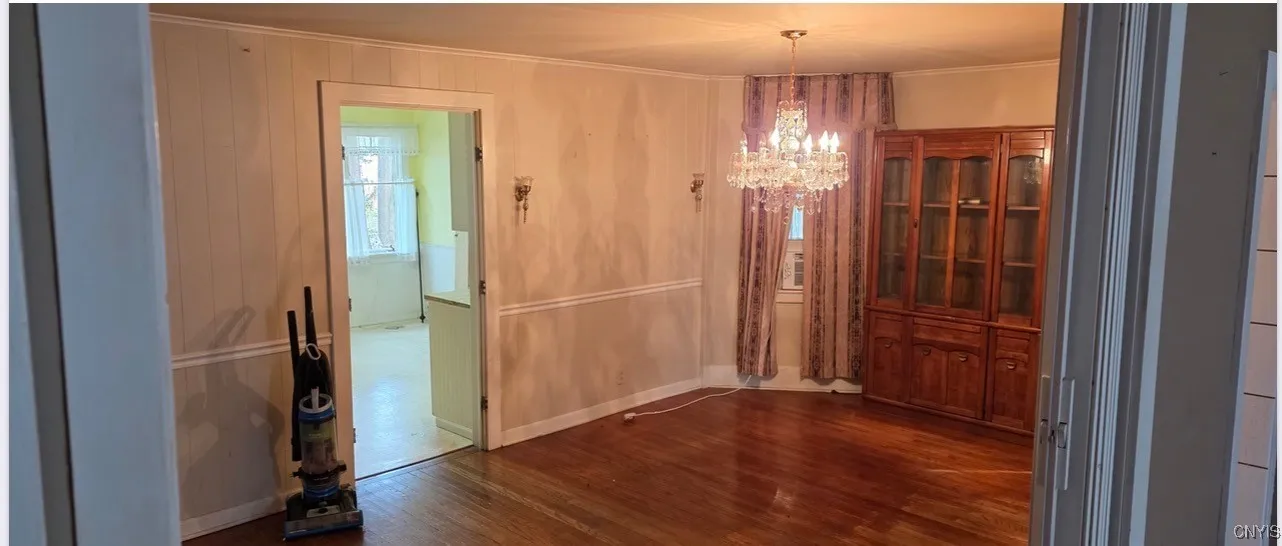 524 West Seneca, Syracuse, New York 13207, Syracuse, New York 13207, 4 Bedrooms Bedrooms, 9 Rooms Rooms,2 BathroomsBathrooms,Residential,For Sale,524 West Seneca, Syracuse, New York 13207,0,S1651284