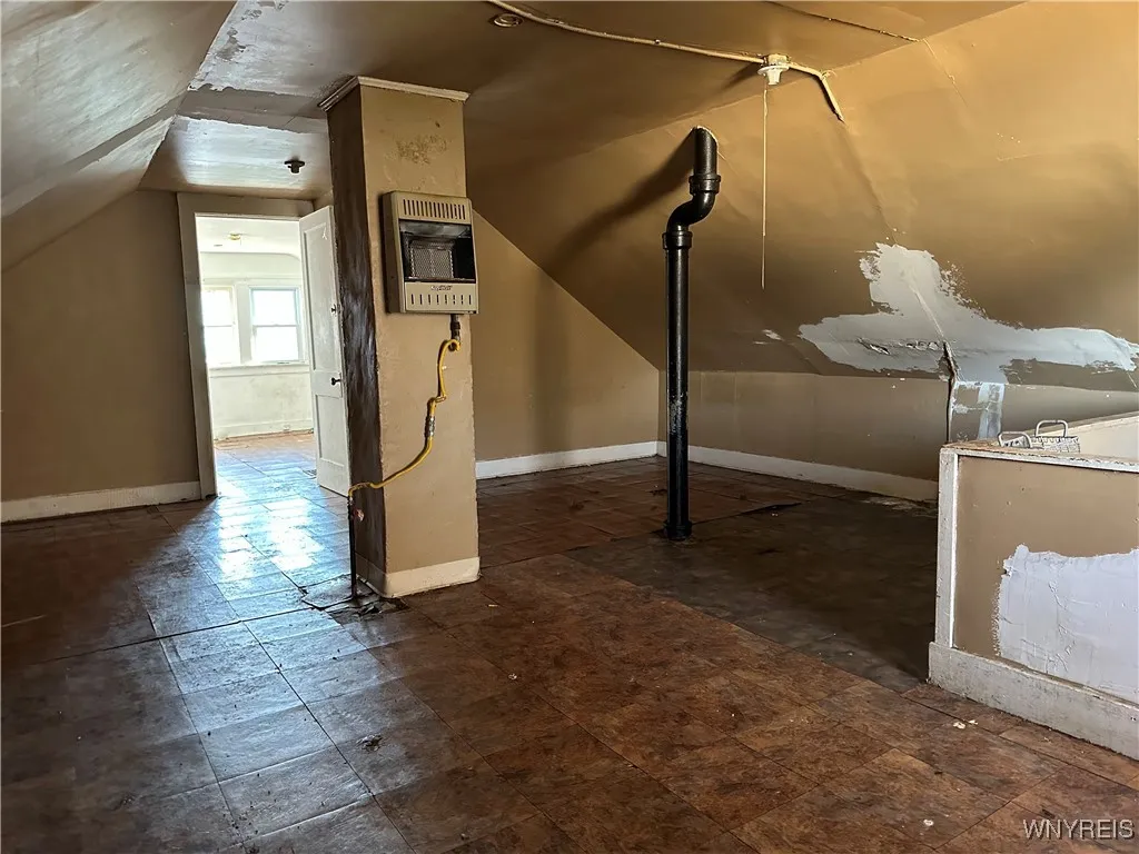 230 Dutton Avenue, Buffalo, New York 14211, Buffalo, New York 14211, 2 Bedrooms Bedrooms, 8 Rooms Rooms,1 BathroomBathrooms,Residential,For Sale,230 Dutton Avenue, Buffalo, New York 14211,0,B1652004