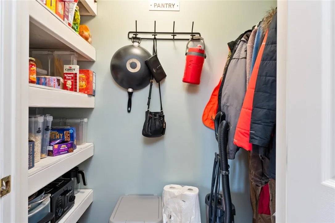 15 Kendall Street, Manchester, New York 14432, Manchester, New York 14432, 2 Bedrooms Bedrooms, 6 Rooms Rooms,1 BathroomBathrooms,Residential,For Sale,15 Kendall Street, Manchester, New York 14432,0,R1651131