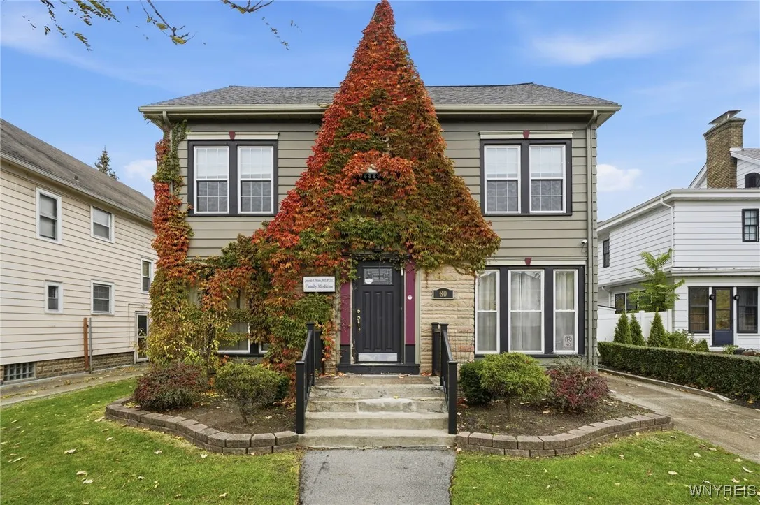 80 DELAWARE ROAD..FRONT ENTRANCE