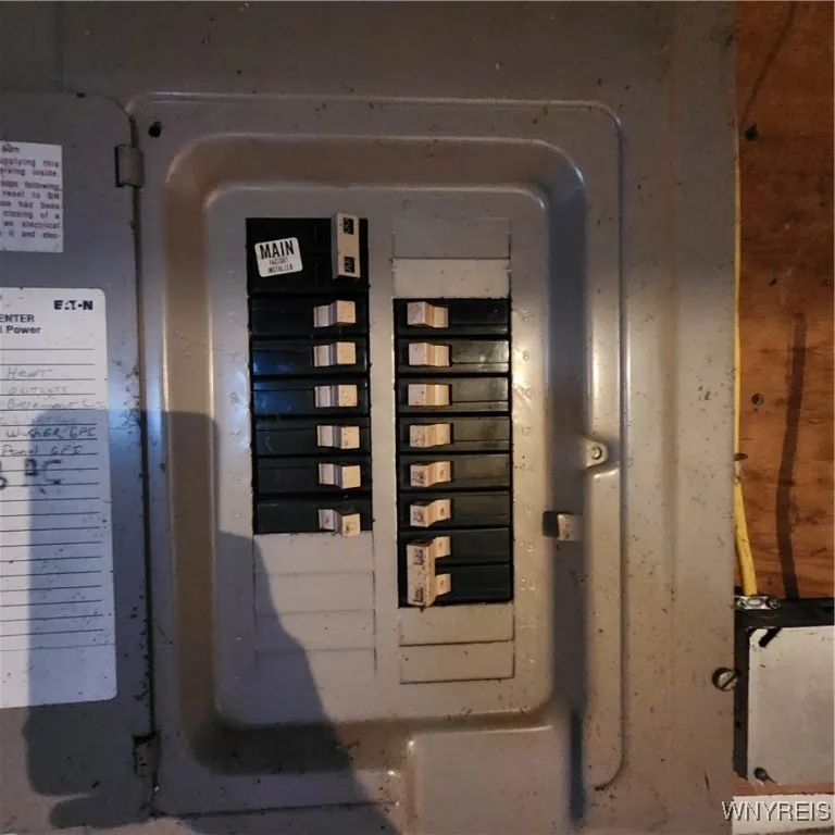 102 Carl Street, Buffalo, New York 14215, Buffalo, New York 14215, 3 Bedrooms Bedrooms, 8 Rooms Rooms,1 BathroomBathrooms,Residential,For Sale,102 Carl Street, Buffalo, New York 14215,0,B1652024