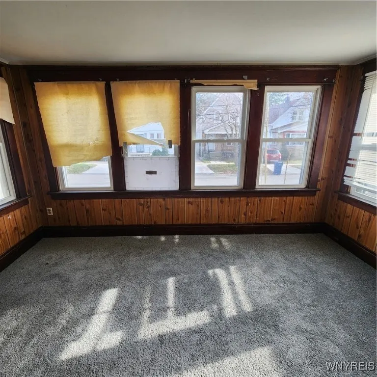 102 Carl Street, Buffalo, New York 14215, Buffalo, New York 14215, 3 Bedrooms Bedrooms, 8 Rooms Rooms,1 BathroomBathrooms,Residential,For Sale,102 Carl Street, Buffalo, New York 14215,0,B1652024