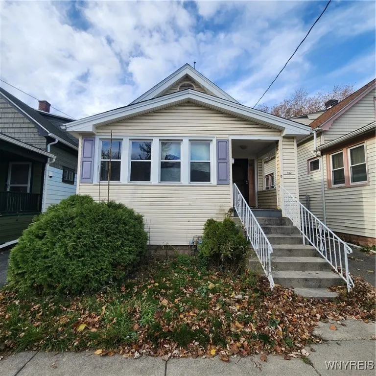102 Carl Street, Buffalo, New York 14215, Buffalo, New York 14215, 3 Bedrooms Bedrooms, 8 Rooms Rooms,1 BathroomBathrooms,Residential,For Sale,102 Carl Street, Buffalo, New York 14215,0,B1652024