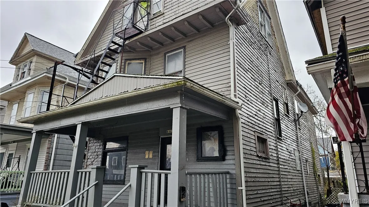 663 Hopkins Street, Buffalo, New York 14220, Buffalo, New York 14220, 5 Bedrooms Bedrooms, ,3 BathroomsBathrooms,Residential,For Sale,663 Hopkins Street, Buffalo, New York 14220,0,B1652064
