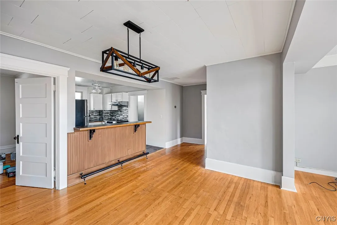 22 Jordan Street 2, Skaneateles, New York 13152, Skaneateles, New York 13152, 3 Bedrooms Bedrooms, 7 Rooms Rooms,1 BathroomBathrooms,Residential Lease,Closed,22 Jordan Street 2, Skaneateles, New York 13152,0,S1652078