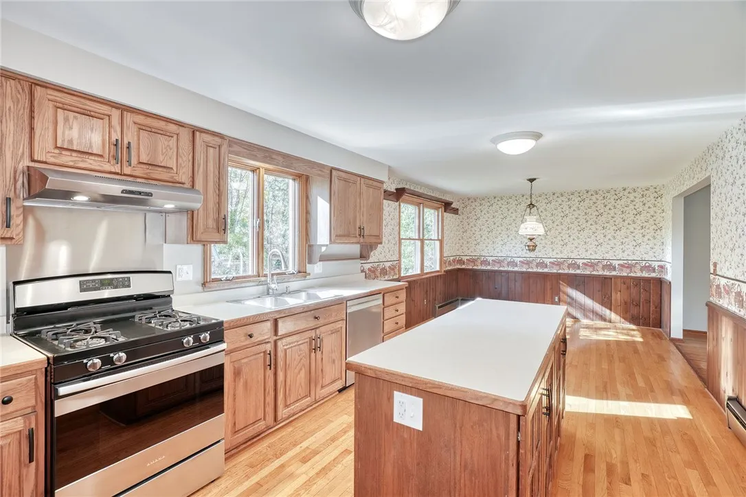 OPEN CONCEPT kitchen/dining. Plenty of room for gathering!