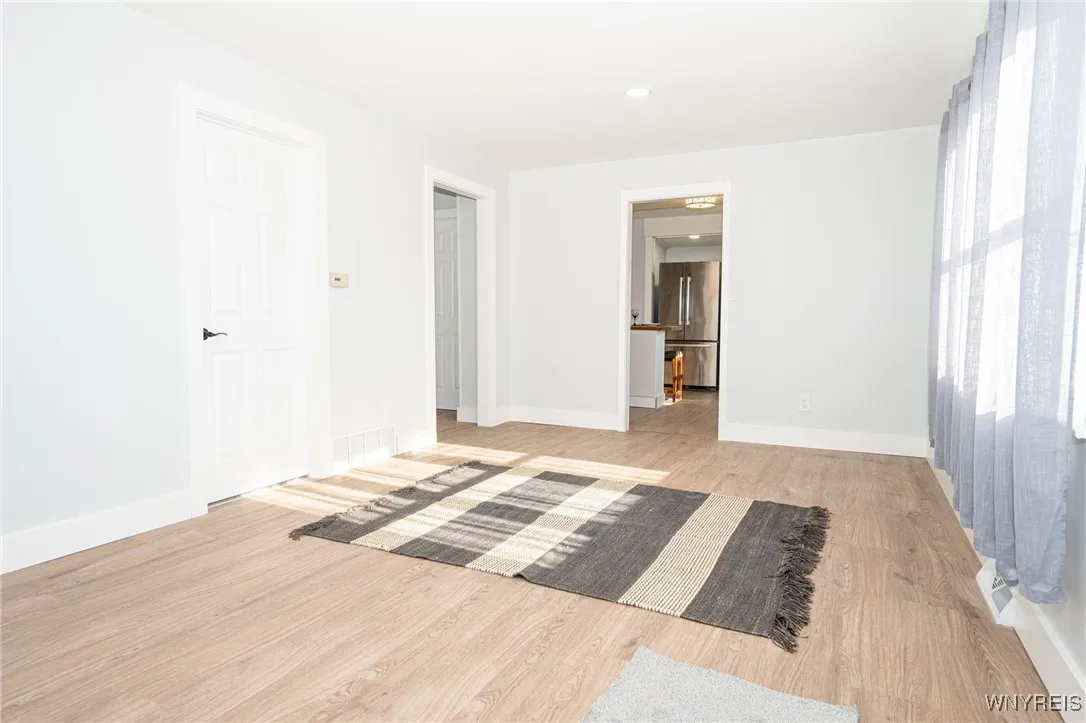 49 Lorain Street, Evans, New York 14006, Evans, New York 14006, 2 Bedrooms Bedrooms, 6 Rooms Rooms,1 BathroomBathrooms,Residential,For Sale,49 Lorain Street, Evans, New York 14006,0,B1652139