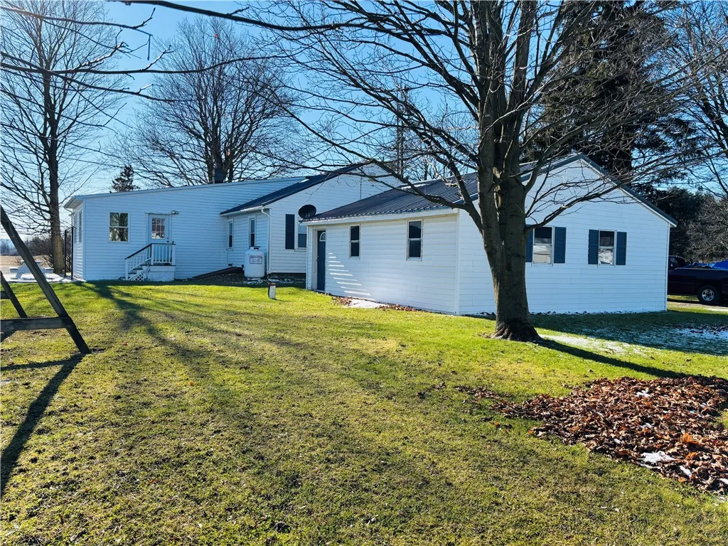 3214 State Route 8, Bridgewater, New York 13313, Bridgewater, New York 13313, 2 Bedrooms Bedrooms, 8 Rooms Rooms,1 BathroomBathrooms,Residential,For Sale,3214 State Route 8, Bridgewater, New York 13313,0,R1651428