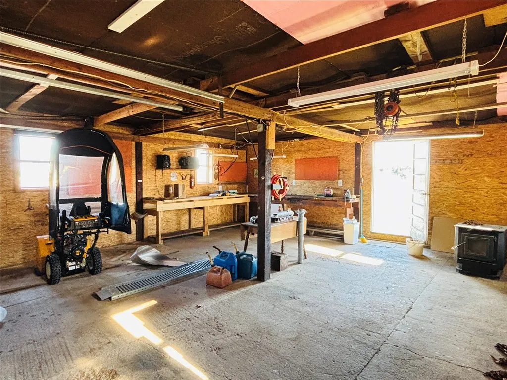 3214 State Route 8, Bridgewater, New York 13313, Bridgewater, New York 13313, 2 Bedrooms Bedrooms, 8 Rooms Rooms,1 BathroomBathrooms,Residential,For Sale,3214 State Route 8, Bridgewater, New York 13313,0,R1651428