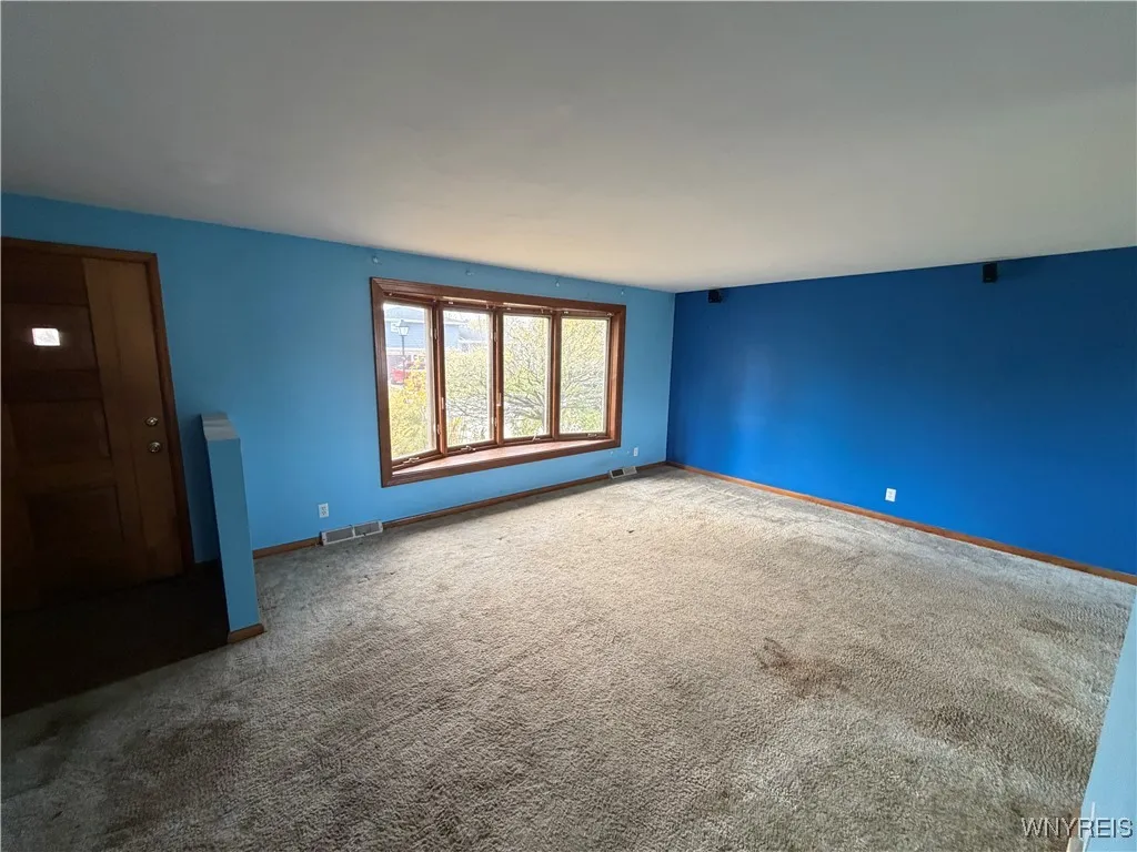 107 Maplegrove Avenue, Tonawanda, New York 14150, Tonawanda, New York 14150, 3 Bedrooms Bedrooms, 8 Rooms Rooms,1 BathroomBathrooms,Residential,For Sale,107 Maplegrove Avenue, Tonawanda, New York 14150,0,B1651781