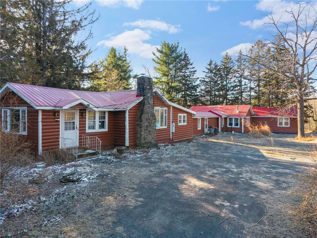 403 Blueberry Hill Road, Broome, New York 12122, Broome, New York 12122, 3 Bedrooms Bedrooms, 13 Rooms Rooms,2 BathroomsBathrooms,Residential,For Sale,403 Blueberry Hill Road, Broome, New York 12122,0,R1652233