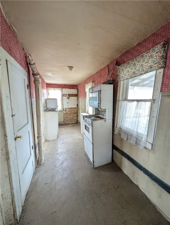 252 Harper Road, Harpersfield, New York 13786, Harpersfield, New York 13786, 4 Bedrooms Bedrooms, 11 Rooms Rooms,2 BathroomsBathrooms,Residential,For Sale,252 Harper Road, Harpersfield, New York 13786,0,R1652252