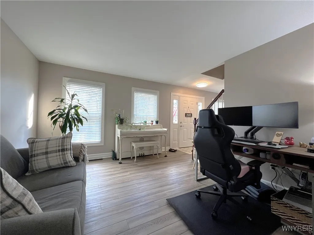 286 Haussauer Road, Amherst, New York 14068, Amherst, New York 14068, 4 Bedrooms Bedrooms, 9 Rooms Rooms,2 BathroomsBathrooms,Residential,Closed,286 Haussauer Road, Amherst, New York 14068,0,B1652251