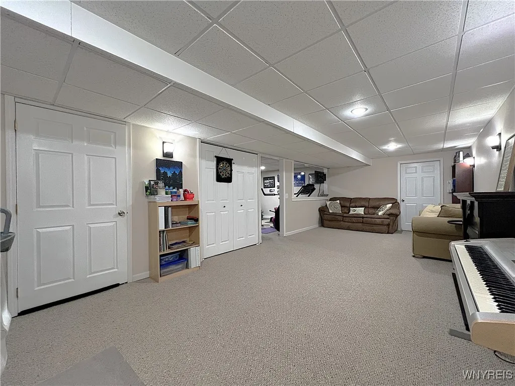 286 Haussauer Road, Amherst, New York 14068, Amherst, New York 14068, 4 Bedrooms Bedrooms, 9 Rooms Rooms,2 BathroomsBathrooms,Residential,Closed,286 Haussauer Road, Amherst, New York 14068,0,B1652251