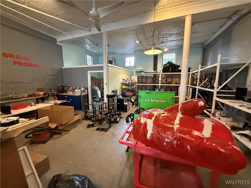 212 Grant Street, Buffalo, New York 14213, Buffalo, New York 14213, ,Commercial Lease,For Rent,212 Grant Street, Buffalo, New York 14213,0,B1652296