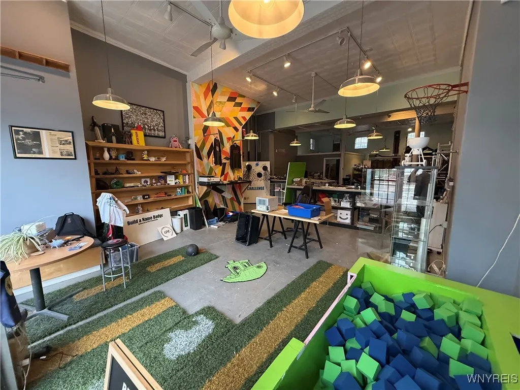 212 Grant Street, Buffalo, New York 14213, Buffalo, New York 14213, ,Commercial Lease,For Rent,212 Grant Street, Buffalo, New York 14213,0,B1652296