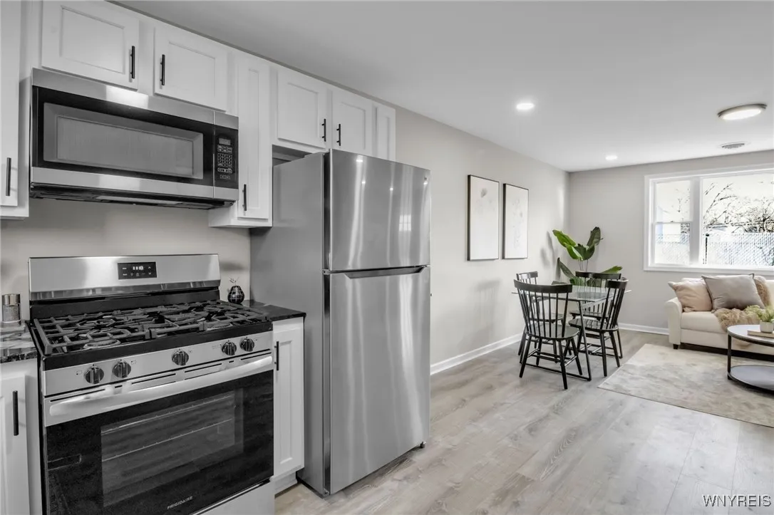 24 Commercial Street, Hamburg, New York 14219, Hamburg, New York 14219, 4 Bedrooms Bedrooms, ,2 BathroomsBathrooms,Residential,For Sale,24 Commercial Street, Hamburg, New York 14219,0,B1649246