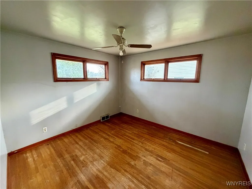 5559 Stilwell Road, Hamburg, New York 14075, Hamburg, New York 14075, 2 Bedrooms Bedrooms, 5 Rooms Rooms,1 BathroomBathrooms,Residential,Closed,5559 Stilwell Road, Hamburg, New York 14075,0,B1651707