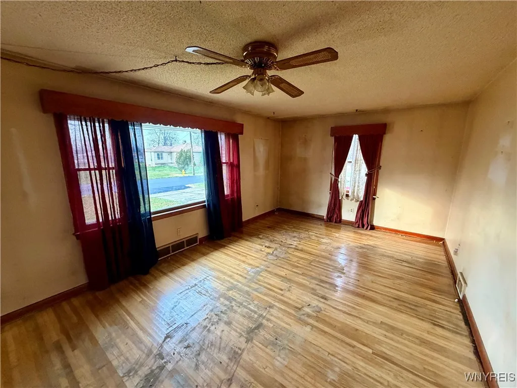 5559 Stilwell Road, Hamburg, New York 14075, Hamburg, New York 14075, 2 Bedrooms Bedrooms, 5 Rooms Rooms,1 BathroomBathrooms,Residential,Closed,5559 Stilwell Road, Hamburg, New York 14075,0,B1651707