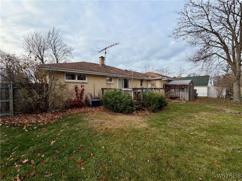 5559 Stilwell Road, Hamburg, New York 14075, Hamburg, New York 14075, 2 Bedrooms Bedrooms, 5 Rooms Rooms,1 BathroomBathrooms,Residential,Closed,5559 Stilwell Road, Hamburg, New York 14075,0,B1651707