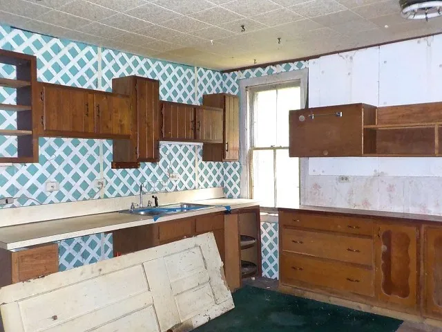 1140 North Main Street, Arcadia, New York 14513, Arcadia, New York 14513, 4 Bedrooms Bedrooms, 9 Rooms Rooms,2 BathroomsBathrooms,Residential,For Sale,1140 North Main Street, Arcadia, New York 14513,0,R1652240