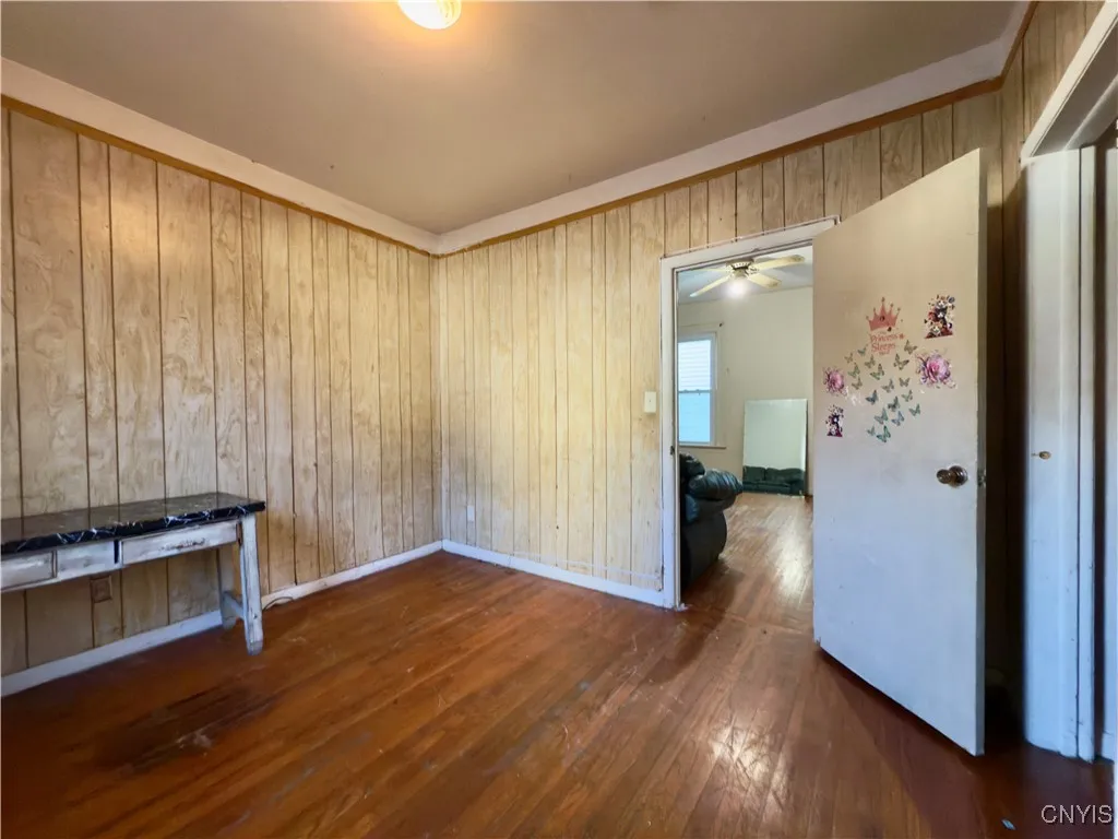 231 Grumbach Avenue, Syracuse, New York 13203, Syracuse, New York 13203, 3 Bedrooms Bedrooms, 6 Rooms Rooms,1 BathroomBathrooms,Residential,For Sale,231 Grumbach Avenue, Syracuse, New York 13203,0,S1652357