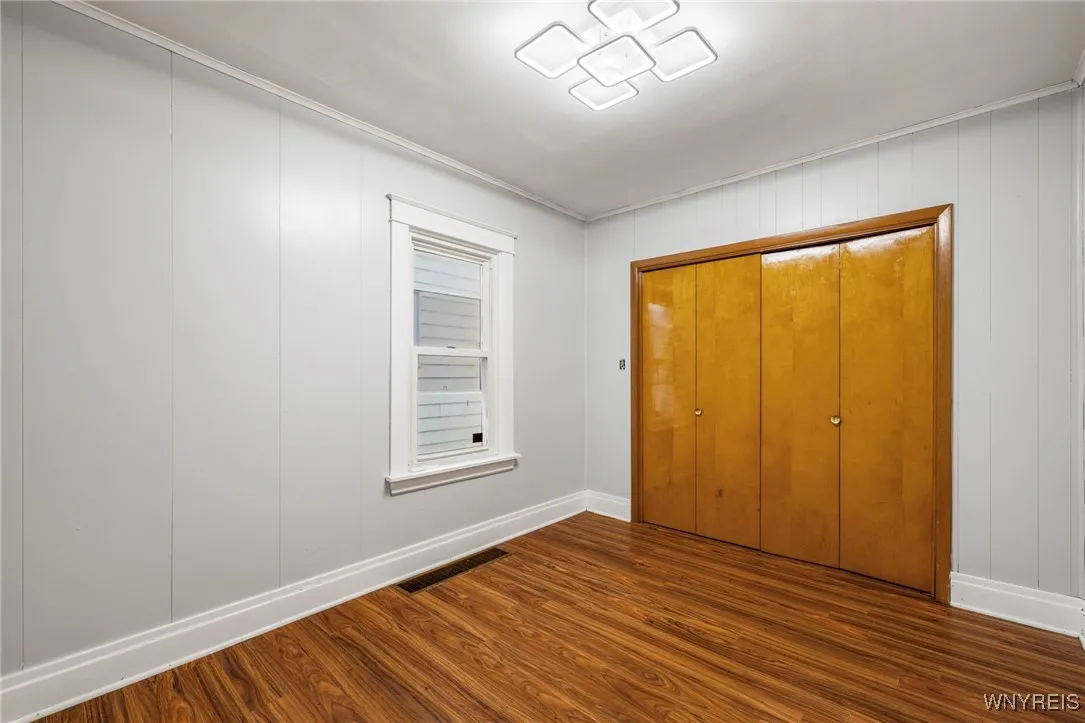 1968 Welch Avenue, Niagara Falls, New York 14303, Niagara Falls, New York 14303, 4 Bedrooms Bedrooms, 8 Rooms Rooms,2 BathroomsBathrooms,Residential,For Sale,1968 Welch Avenue, Niagara Falls, New York 14303,0,B1652500