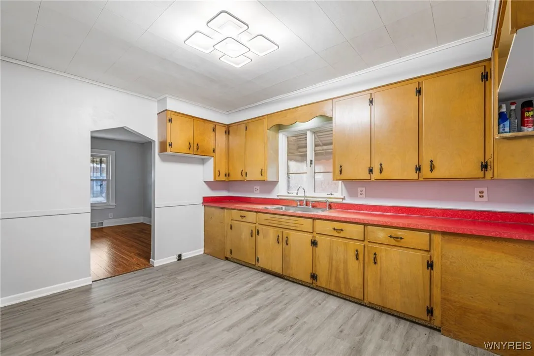 1968 Welch Avenue, Niagara Falls, New York 14303, Niagara Falls, New York 14303, 4 Bedrooms Bedrooms, 8 Rooms Rooms,2 BathroomsBathrooms,Residential,For Sale,1968 Welch Avenue, Niagara Falls, New York 14303,0,B1652500