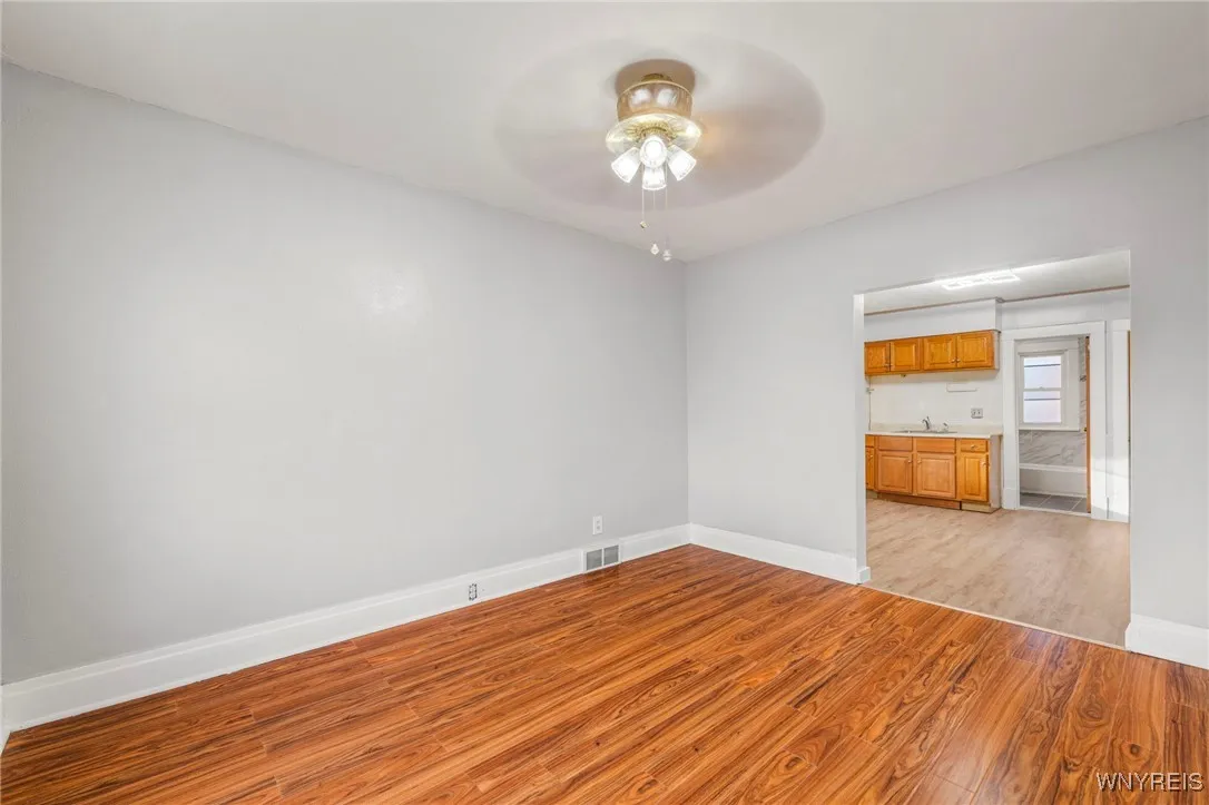 1968 Welch Avenue, Niagara Falls, New York 14303, Niagara Falls, New York 14303, 4 Bedrooms Bedrooms, 8 Rooms Rooms,2 BathroomsBathrooms,Residential,For Sale,1968 Welch Avenue, Niagara Falls, New York 14303,0,B1652500