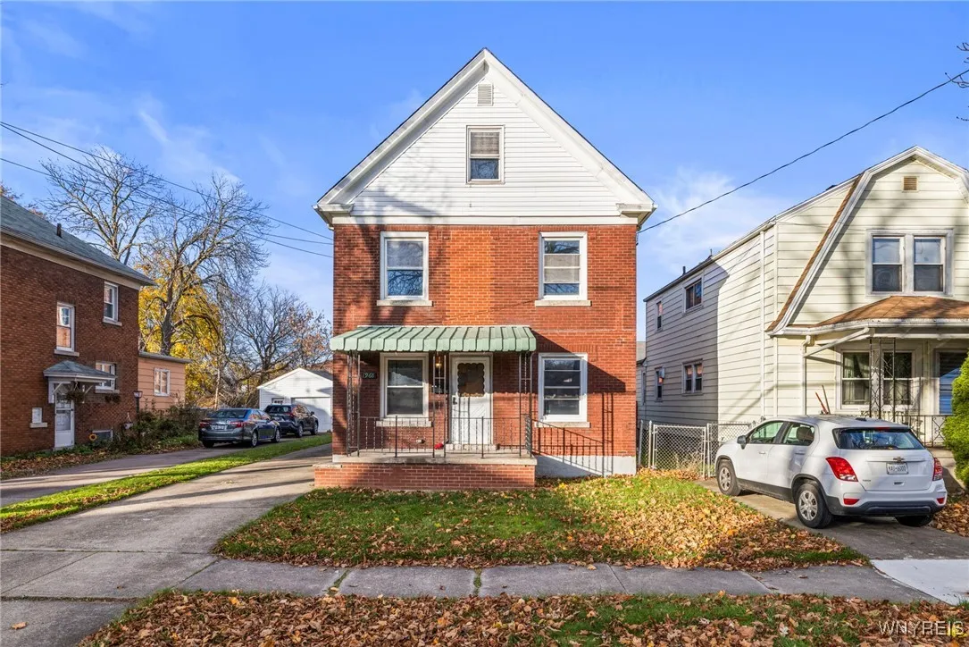1968 Welch Avenue, Niagara Falls, New York 14303, Niagara Falls, New York 14303, 4 Bedrooms Bedrooms, 8 Rooms Rooms,2 BathroomsBathrooms,Residential,For Sale,1968 Welch Avenue, Niagara Falls, New York 14303,0,B1652500