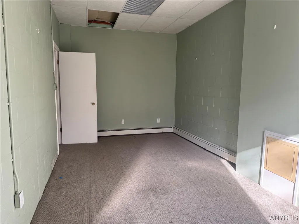 6911 Erie Road, Evans, New York 14047, Evans, New York 14047, ,Commercial Lease,For Rent,6911 Erie Road, Evans, New York 14047,0,B1652528