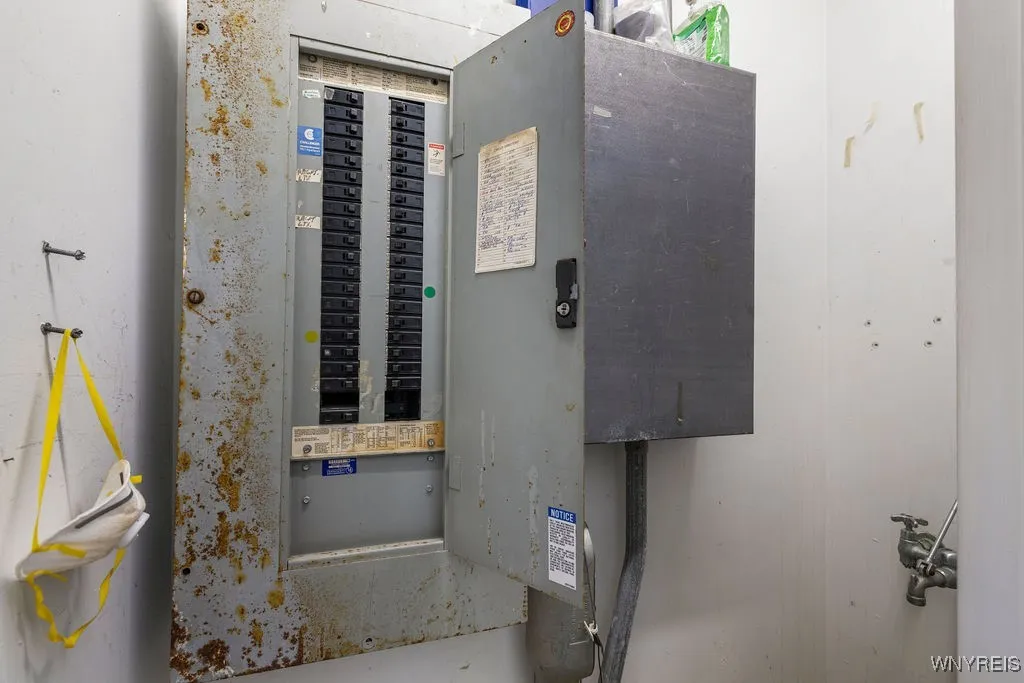 3633 Commerce Place, Hamburg, New York 14075, Hamburg, New York 14075, ,Commercial Lease,For Rent,3633 Commerce Place, Hamburg, New York 14075,0,B1652573