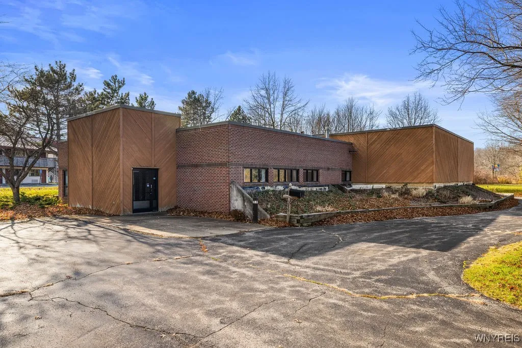 3633 Commerce Place, Hamburg, New York 14075, Hamburg, New York 14075, ,Commercial Lease,For Rent,3633 Commerce Place, Hamburg, New York 14075,0,B1652573